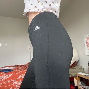 adidas crop leggings / joggers